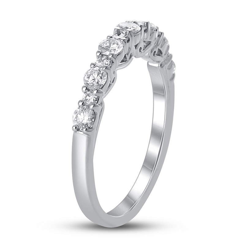 Main Image 2 of Diamond Anniversary Band 5/8 ct tw Round-cut Platinum