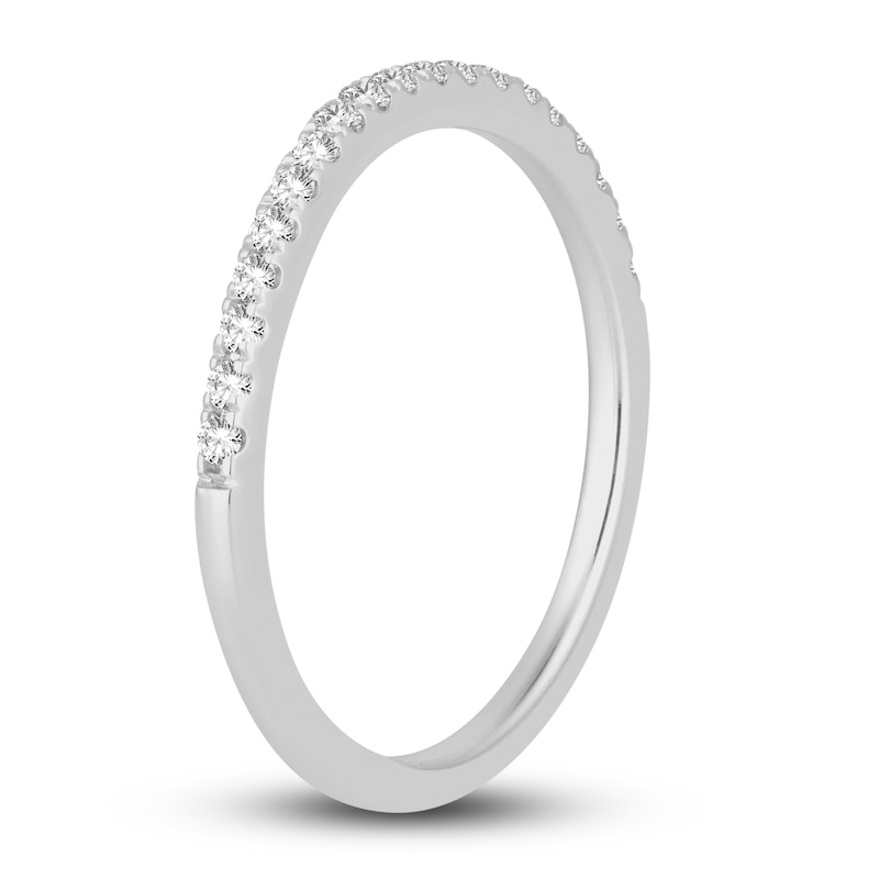 Main Image 2 of Diamond Wedding Band 1/4 ct tw Round 14K White Gold