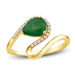 Pear-Shaped Natural Emerald & Diamond Curve Ring 1/10 ct tw 14K Yellow Gold