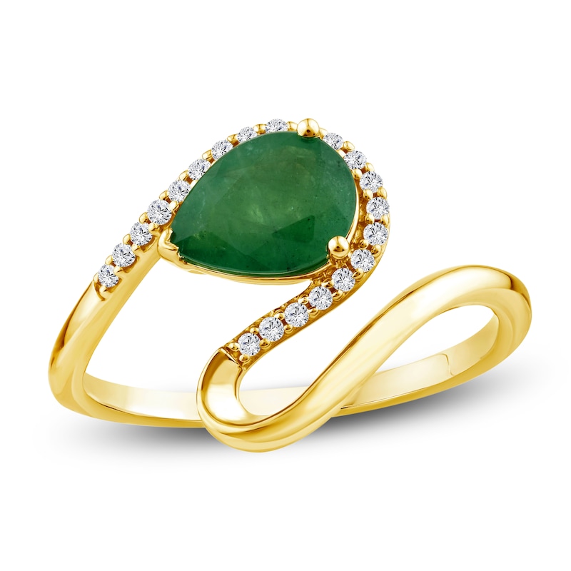 Pear-Shaped Natural Emerald & Diamond Curve Ring 1/10 ct tw 14K Yellow Gold