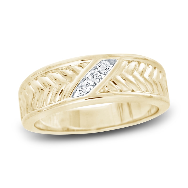 Main Image 1 of Men's Diamond Wedding Band 1/6 ct tw Round 14K Yellow Gold