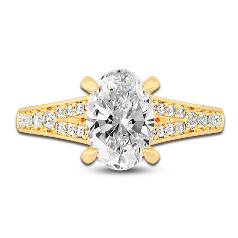 Main Image 3 of Lab-Created Diamond Engagement Ring 2-1/3 ct tw Oval/Round 14K Yellow Gold