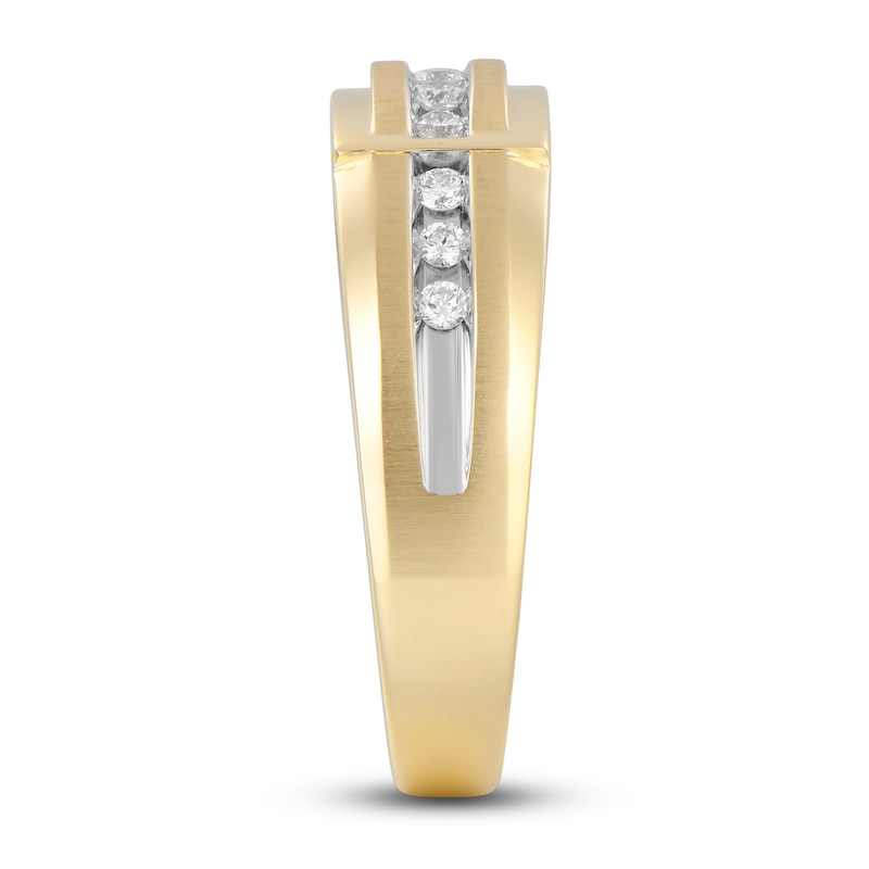 Main Image 2 of Men's Diamond Anniversary Band 1/4 ct tw Round 14K Yellow Gold