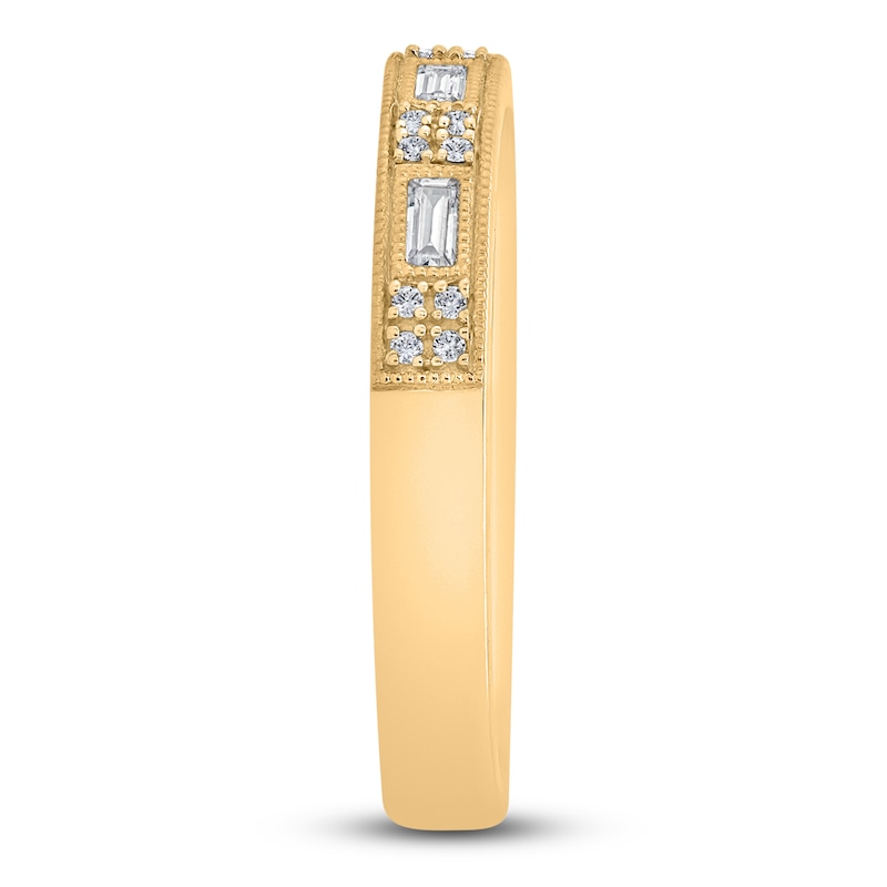 Main Image 2 of Diamond Ring 1/5 ct tw Baguette/Round 14K Yellow Gold