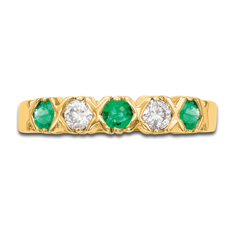 Main Image 3 of Natural Emerald Wedding Band 1/10 ct tw Round 14K Yellow Gold