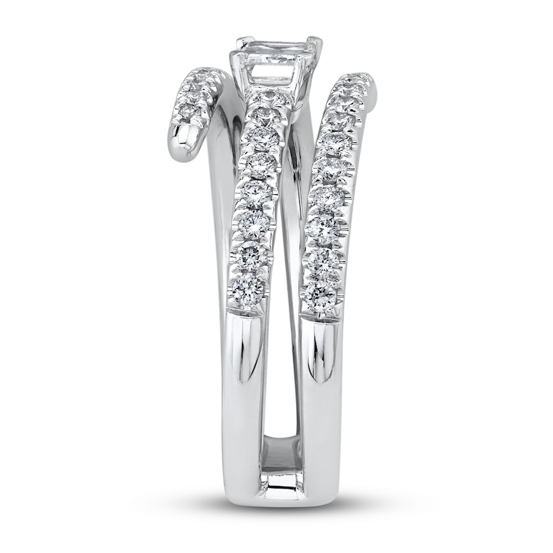 Shy Creation Diamond Ring 7/8 ct tw Emerald-cut/Round 14K White Gold SC22007591