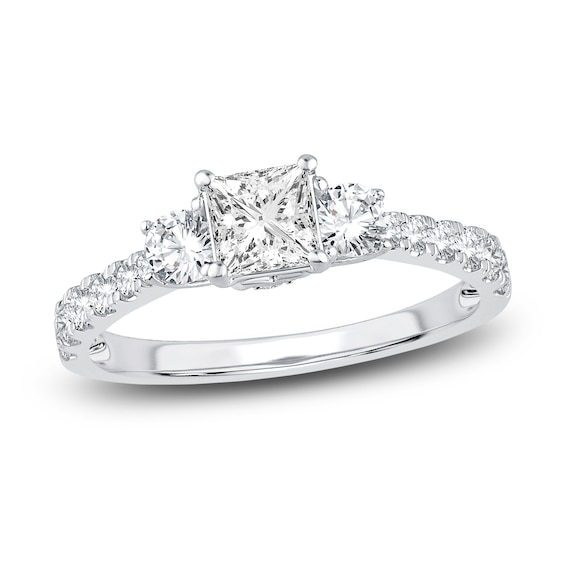 14K White Gold 3/4tw Diamond 3-Stone Ring — Gordon Jewelers
