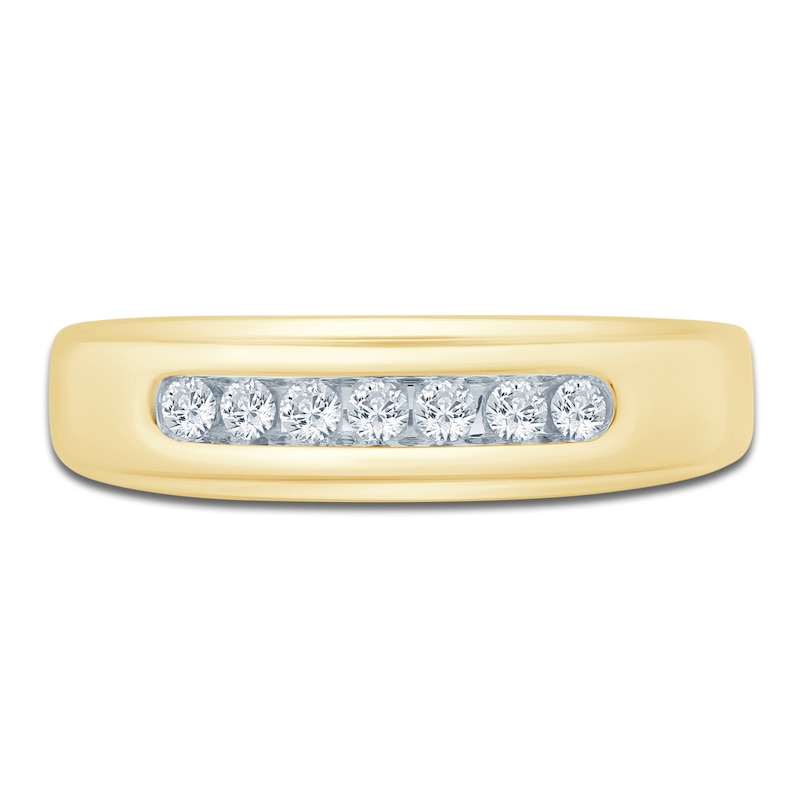 Main Image 3 of Men's Diamond Wedding Band 1/5 ct tw 14K Yellow Gold