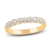 Thumbnail Image 3 of Round & Baguette-Cut Diamond Bridal Set 7/8 ct tw 14K Yellow Gold