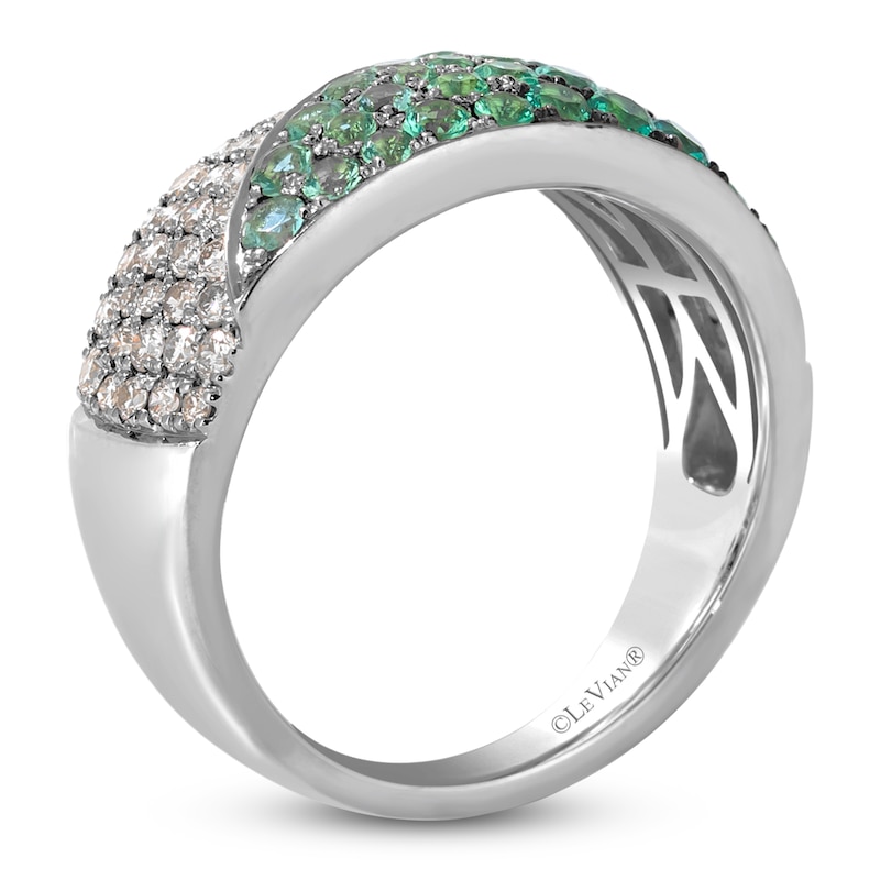 Main Image 2 of Le Vian Emerald Ombré Ring 3/8 ct tw Diamonds 14K Vanilla Gold