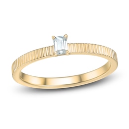 Emerald-Cut Diamond Ring 1/8 ct tw 14K Yellow Gold