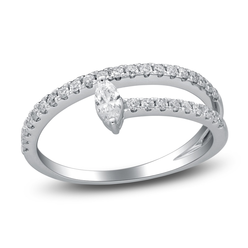 Main Image 1 of Diamond Ring 1/3 ct tw Round 14K White Gold