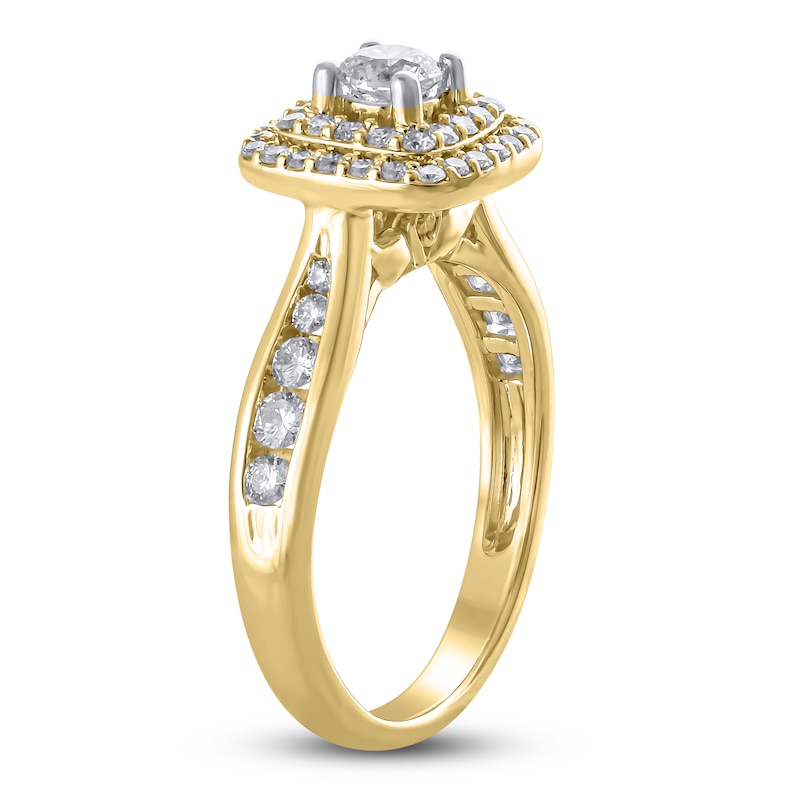 Main Image 3 of Round Diamond Engagement Ring 7/8 ct tw 14K Yellow Gold