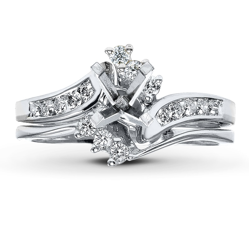 Main Image 1 of Previously Owned Diamond Bridal Setting 1/3 ct tw Round-cut 14K White Gold