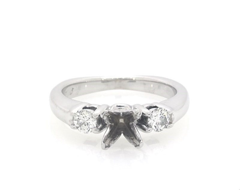 Main Image 1 of Previously Owned Certified Diamond Engagement Ring Setting 1/4 ct tw 18K White Gold