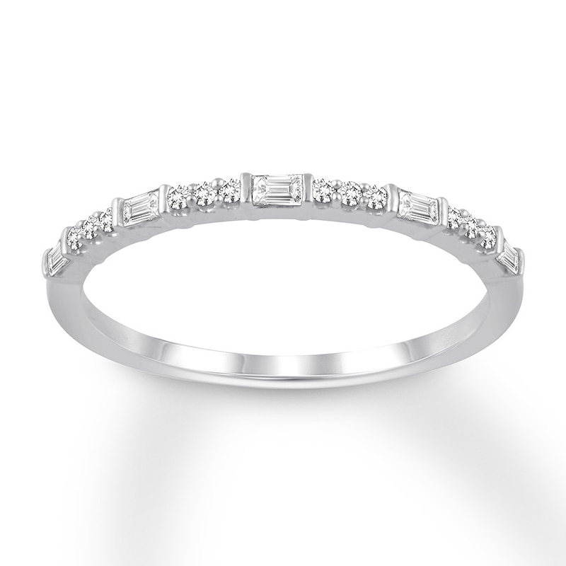 Previously Owned Diamond Anniversary Ring 1/6 ct tw Round/Baguette 14K White Gold