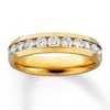 Thumbnail Image 1 of Previously Owned Diamond Anniversary Ring 1 ct tw Round-cut 14K Yellow Gold