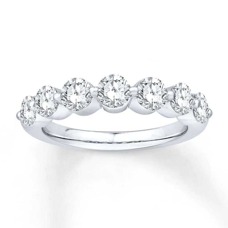 Main Image 1 of Previously Owned Diamond Anniversary Band 1-1/2 ct tw Round-cut 14K White Gold