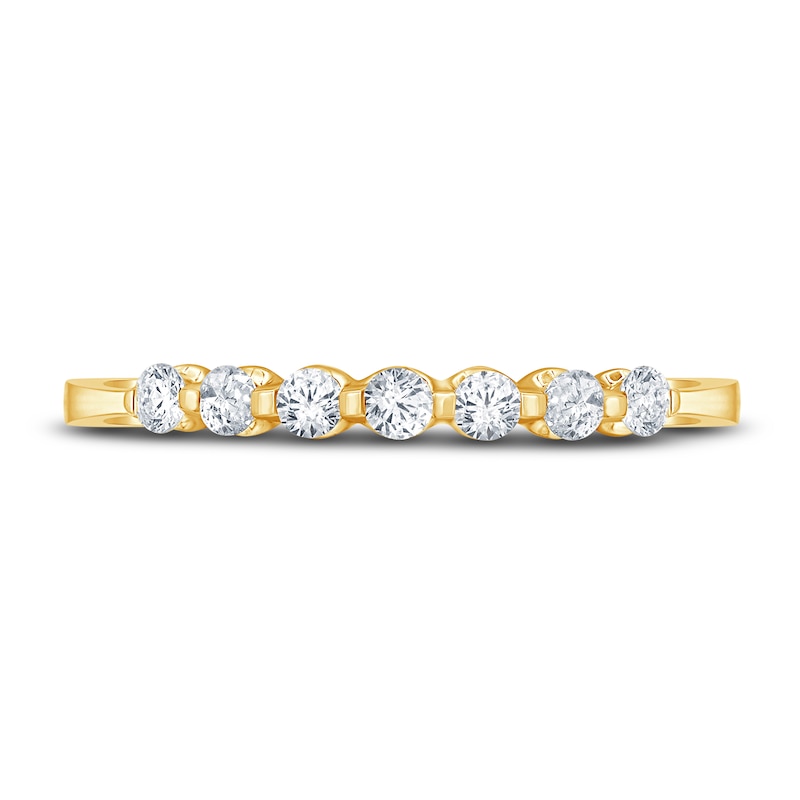 Main Image 3 of Previously Owned Diamond Anniversary Band 1/4 ct tw Round 14K Yellow Gold