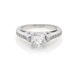 Previously Owned Round & Princess-Cut Diamond Ring 1-1/4 ct tw 14K White Gold