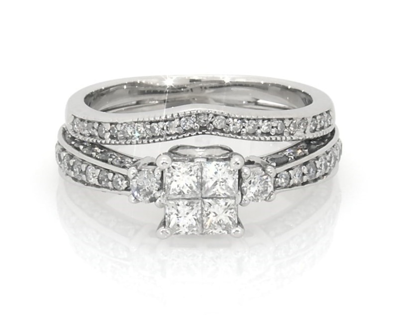 Main Image 1 of Previously Owned Princess & Round-Cut Diamond Bridal Set 7/8 ct tw 14K White Gold