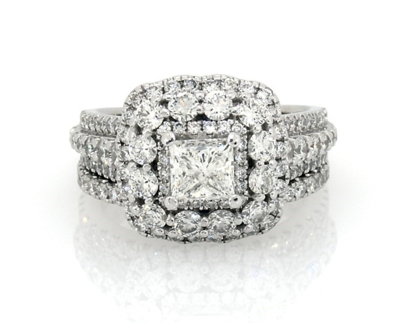 Main Image 1 of Previously Owned Princess & Round-Cut Diamond Bridal Set 2-1/2 ct tw 14K White Gold