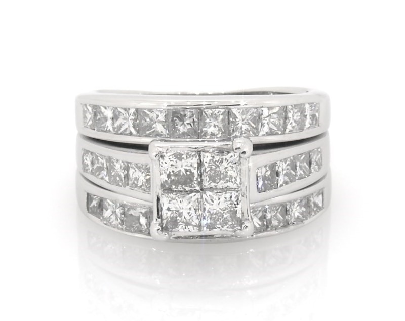 Main Image 1 of Previously Owned Princess-Cut Quad Diamond Bridal Set 3-3/8 ct tw 14K White Gold Size 7.25