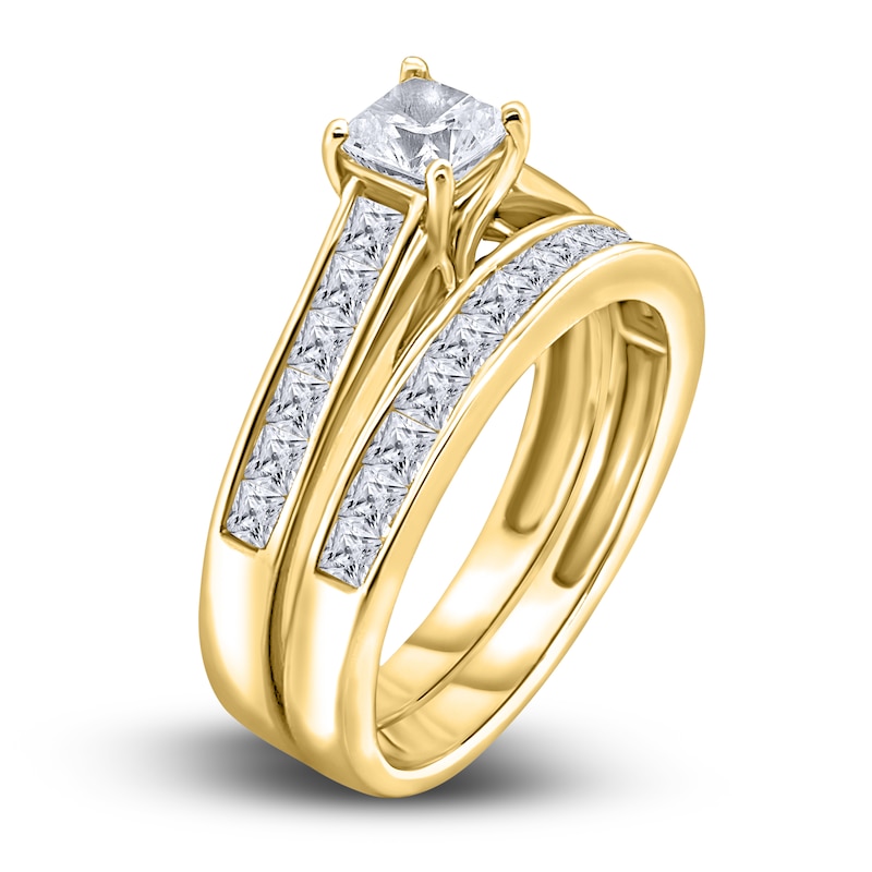 Main Image 2 of Diamond Bridal Set 1-1/2 ct tw Princess 14K Yellow Gold