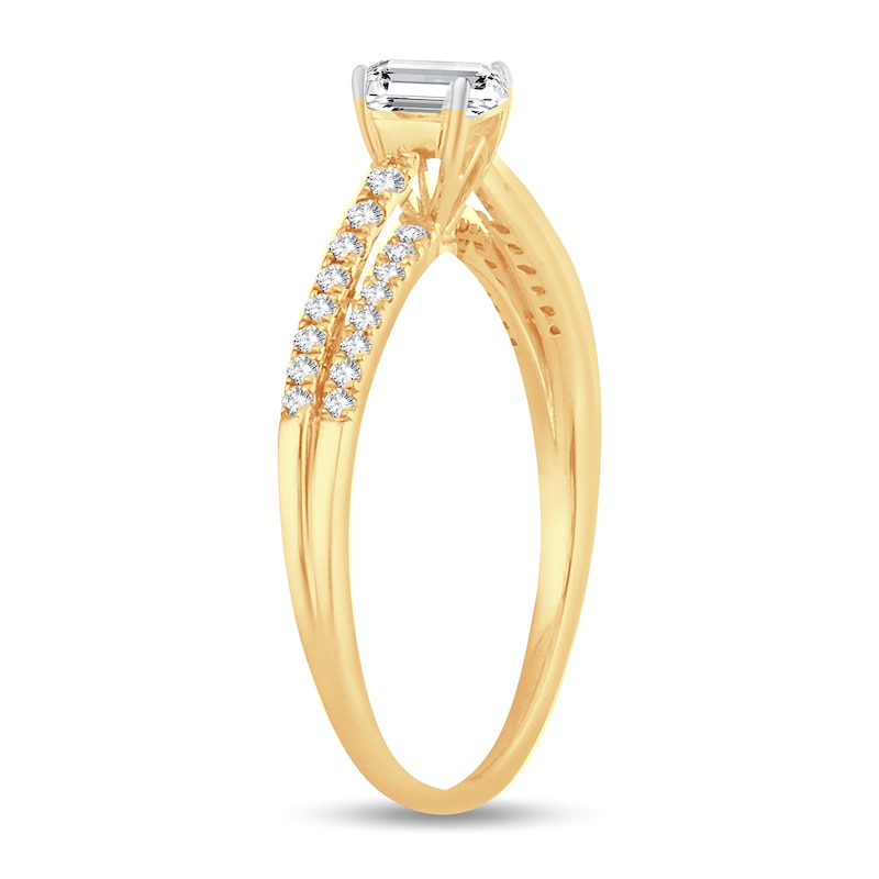 Diamond Ring 1/2 ct tw Princess 14K Yellow Gold
