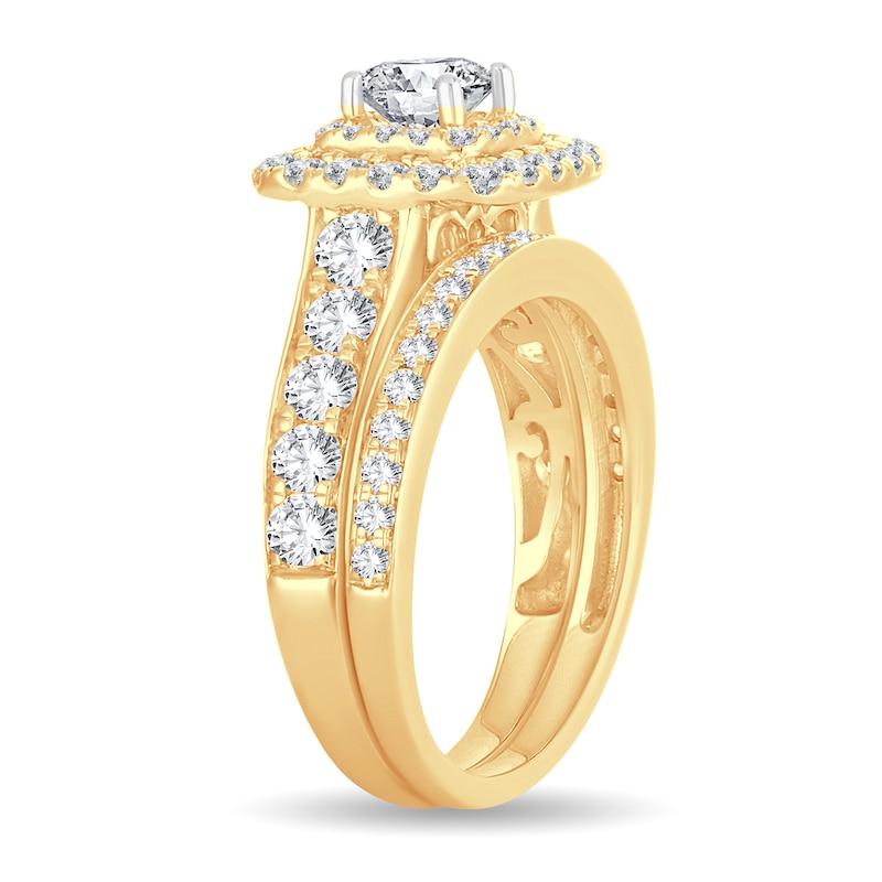 Main Image 2 of Diamond Bridal Set 2 ct tw Princess 14K Yellow Gold