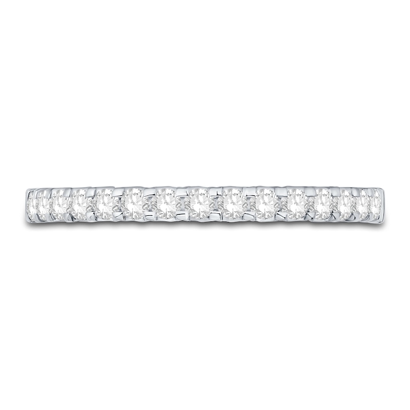 Diamond Anniversary Band 1/4 ct tw Round 18K White Gold